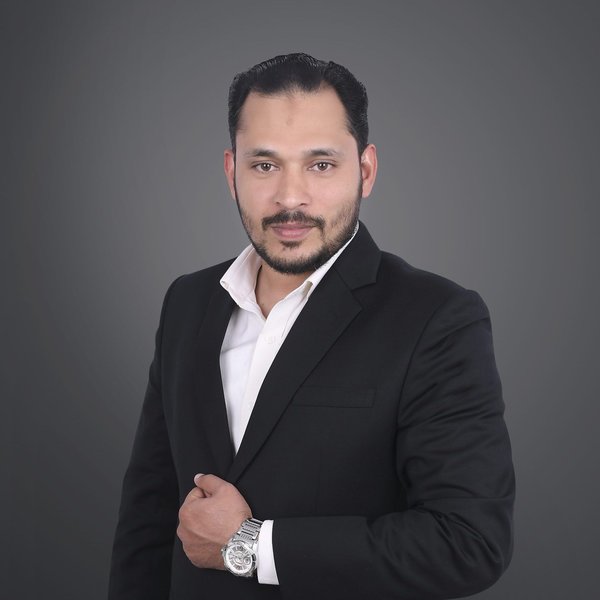 Muhammad Shameer — Managing Director at Biz Zone UAE